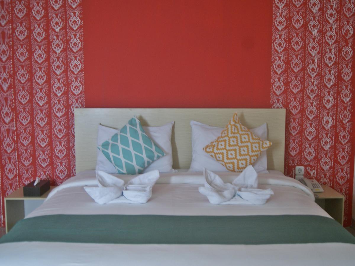 Leos Hotel
