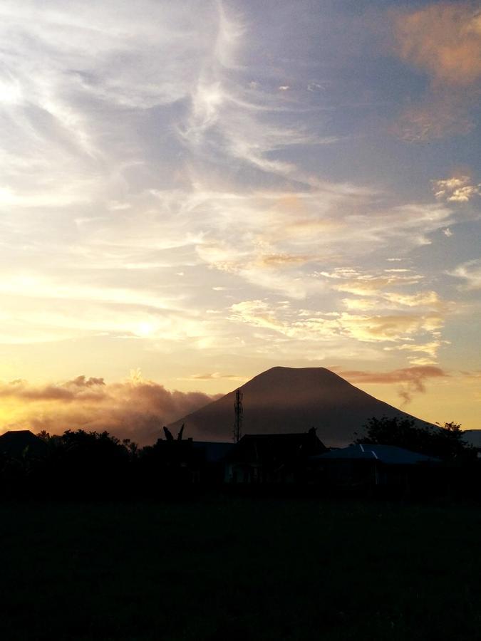 Leos Hotel Tomohon